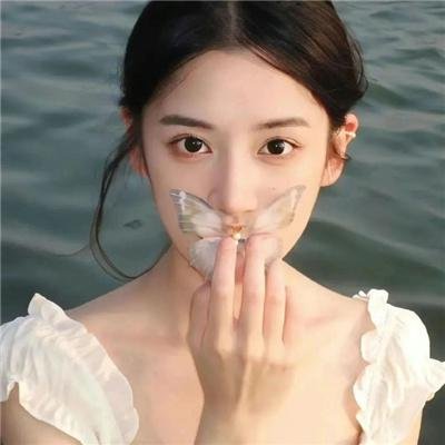 女恶魔人